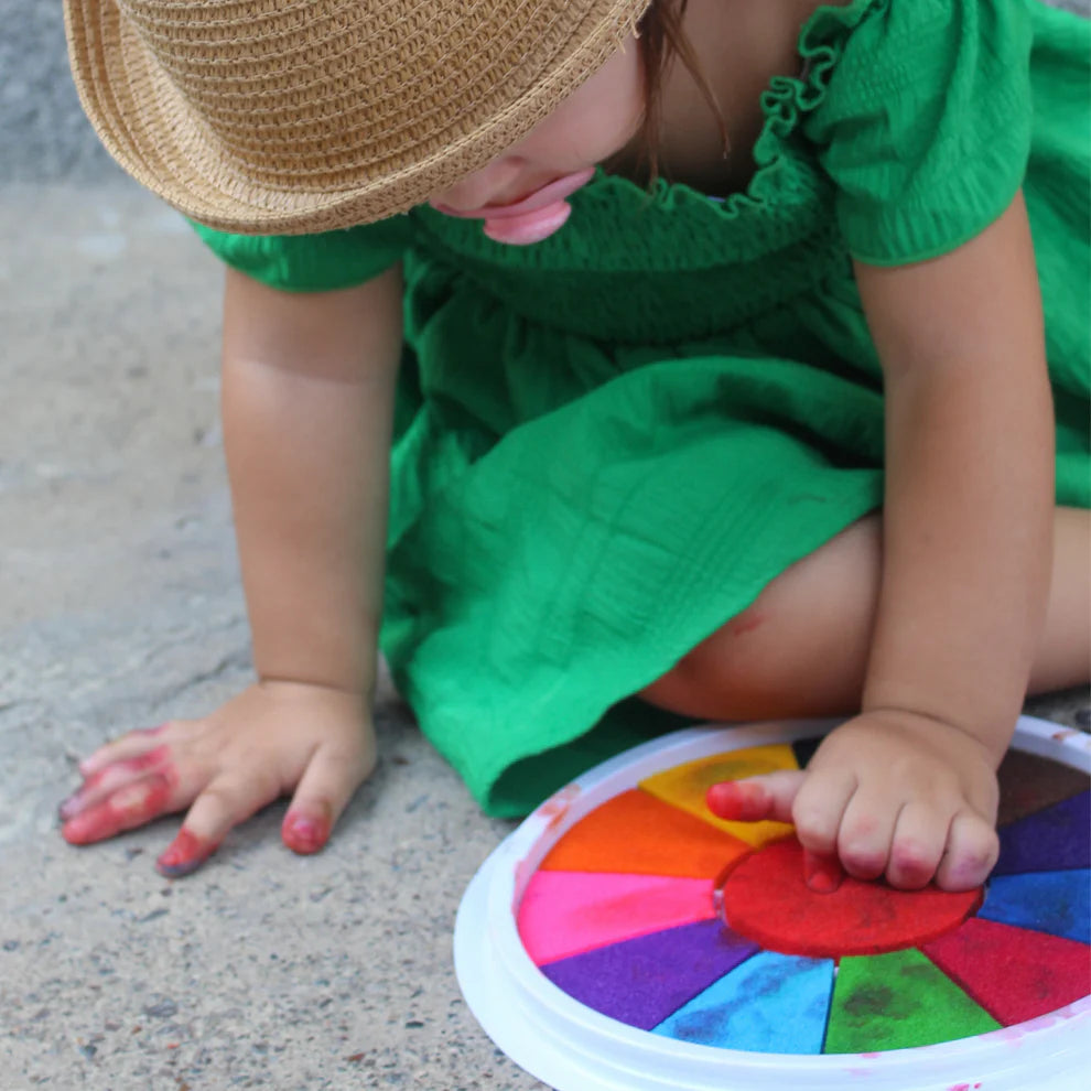 Tavolozza con 12 colori vivaci per dipingere con le dita (da 1 anno in su)