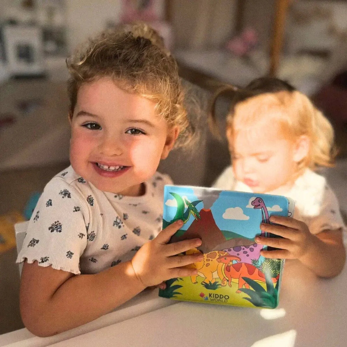 Pacchetto tutto-in-uno: 5 libri magici da colorare con l’acqua, riutilizzabili (Totale 40 pagine, da 6 a 24 mesi)