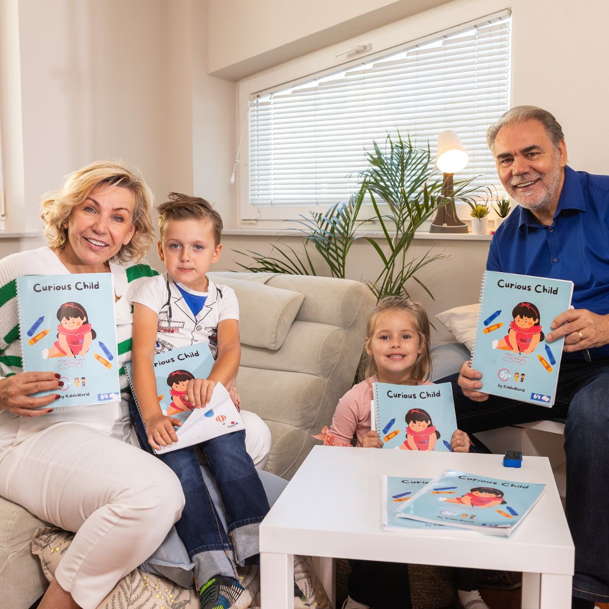 Curious Child | Zmazateľný zošit na nácvik písania a logiky (64 strán, 3+ rokov)