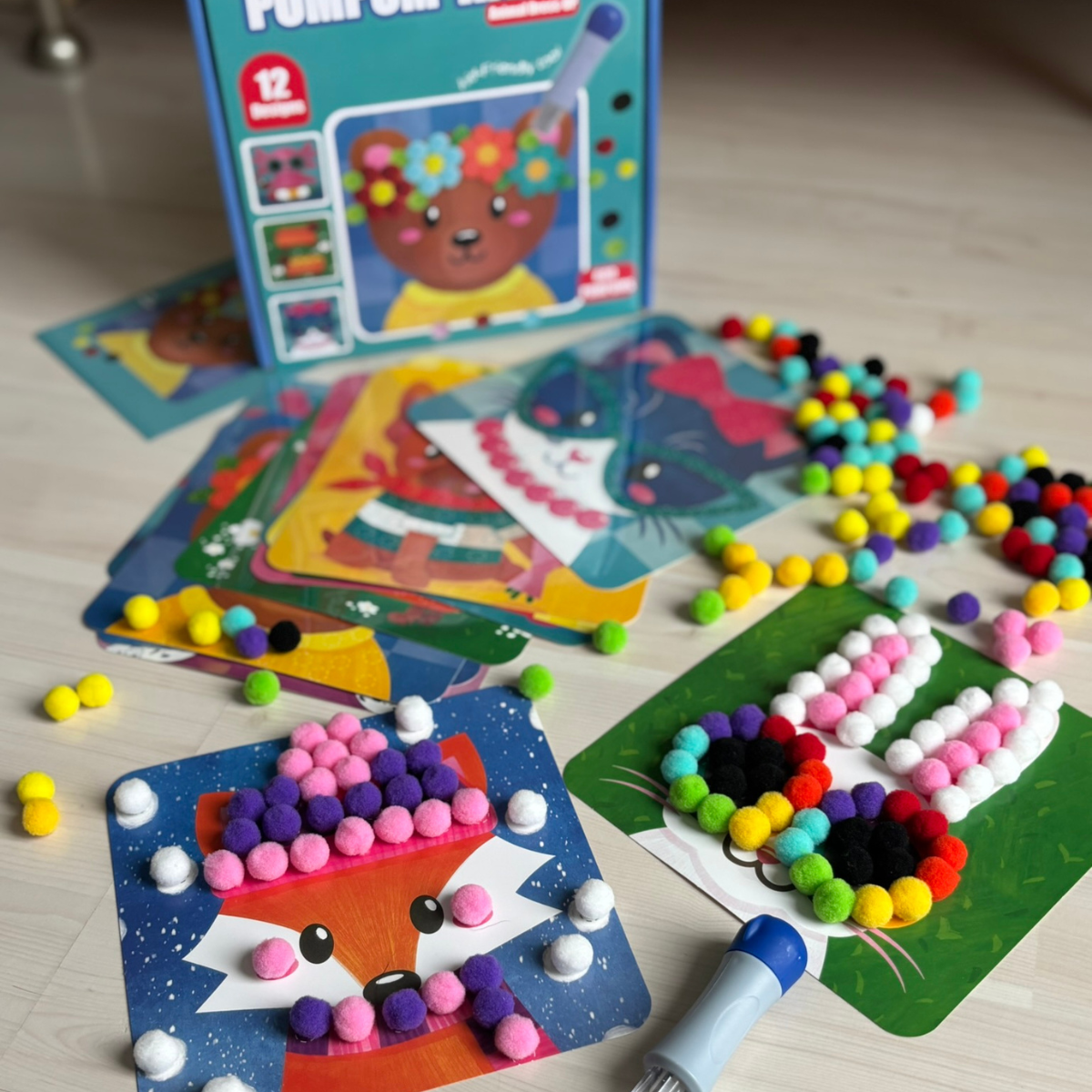 Pom Pom Kit – Crea soffici animali 3D senza colla e senza disordine! (5+ anni)