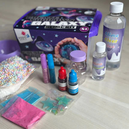 Galaxy Slime – Crea la tua galassia glitterata che brilla al buio! (4+ anni)